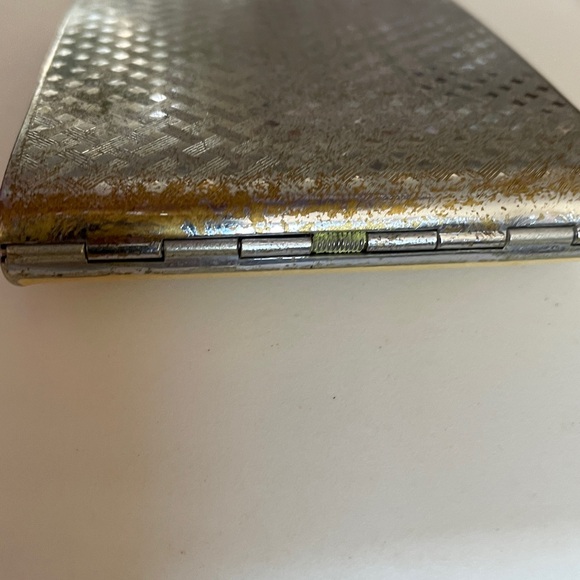 Vintage Art Deco Cigarette Case. Letter R on top - Picture 4 of 11